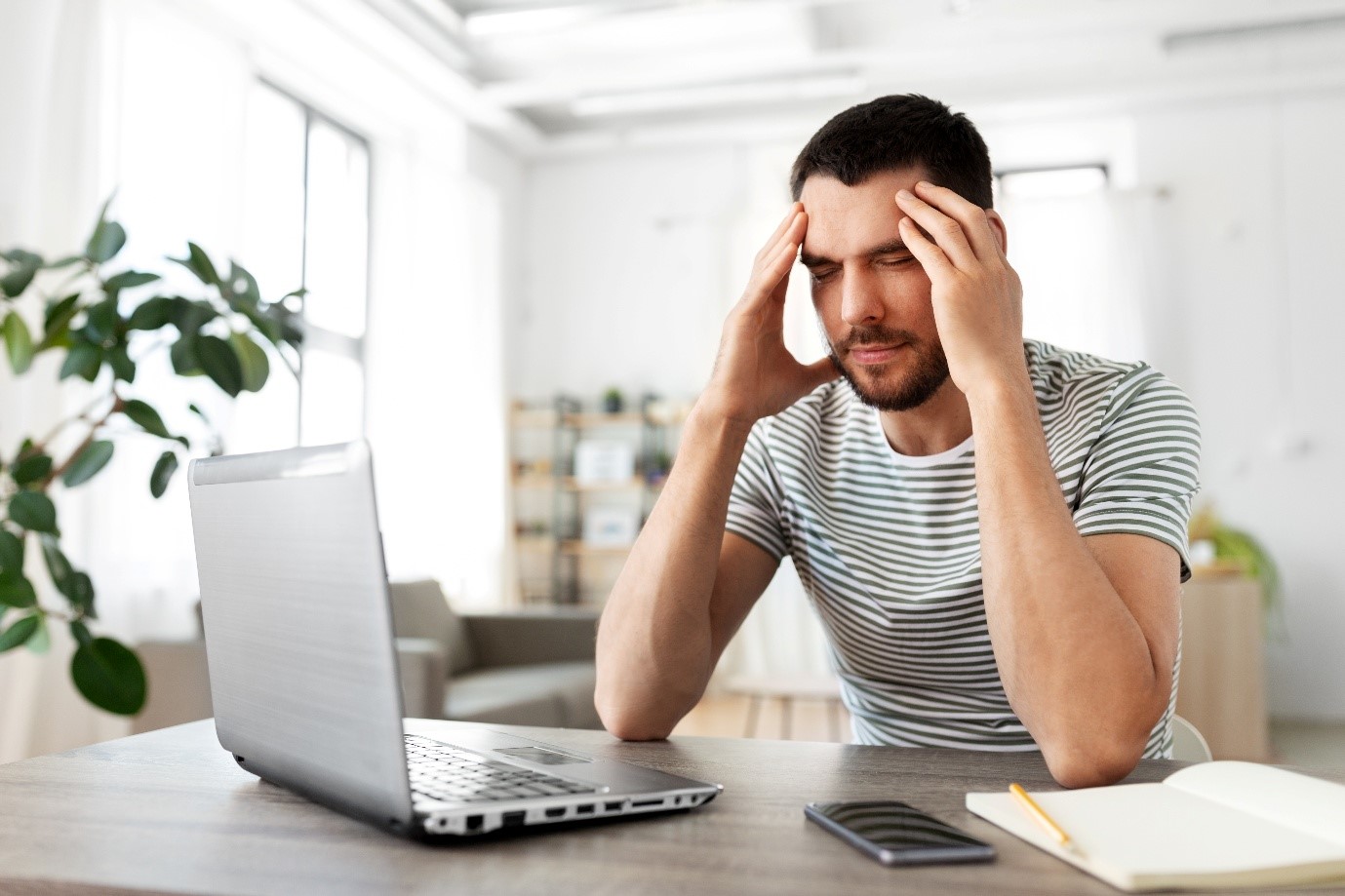 Mengenal Head Pressure Saat Sakit Kepala Terasa Berat