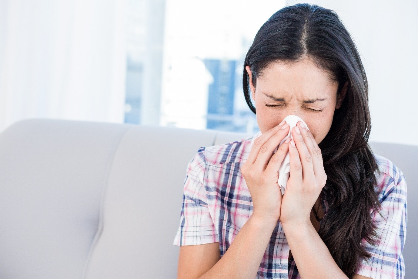 Tips Mengatasi Pilek Alergi yang Bikin Bersin dan Hidung Meler Tiap Pagi